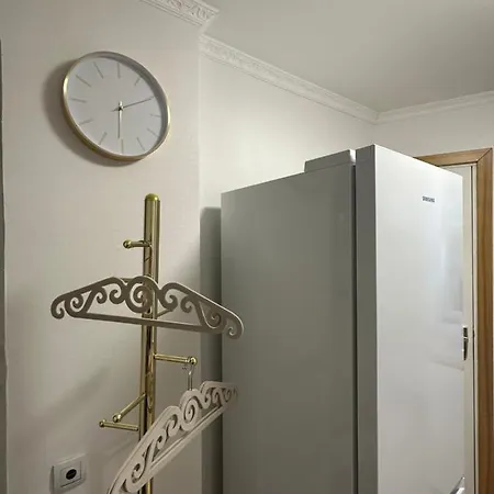 Caka Street Royal 42 Riga