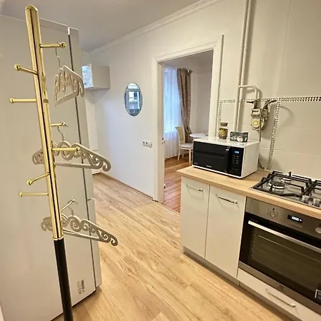 Apartman Caka Street Royal 42