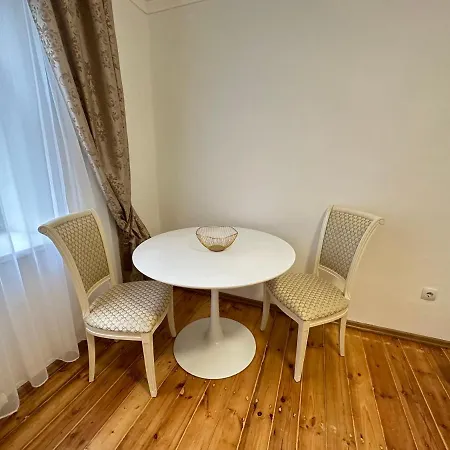 Caka Street Royal 42 Διαμέρισμα *